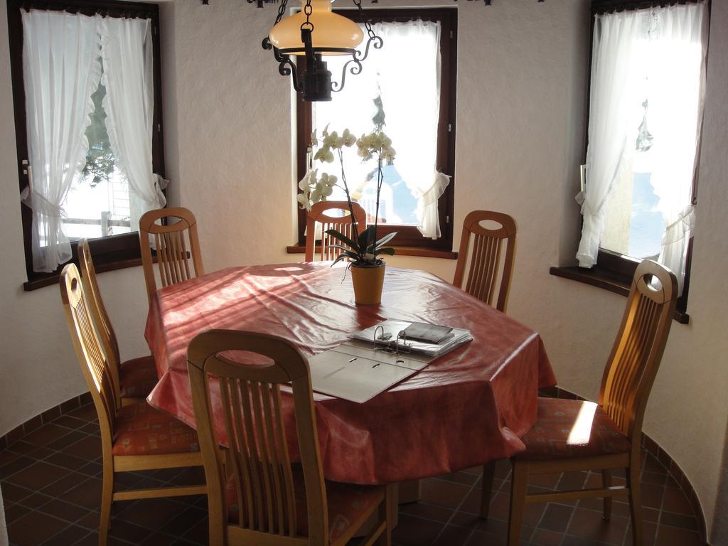 Chalet Sunstar Saas-Grund Phòng bức ảnh
